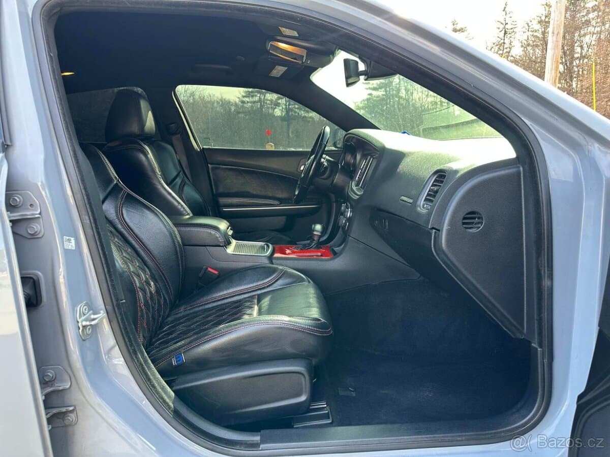 2021 Dodge CHARGER - 6