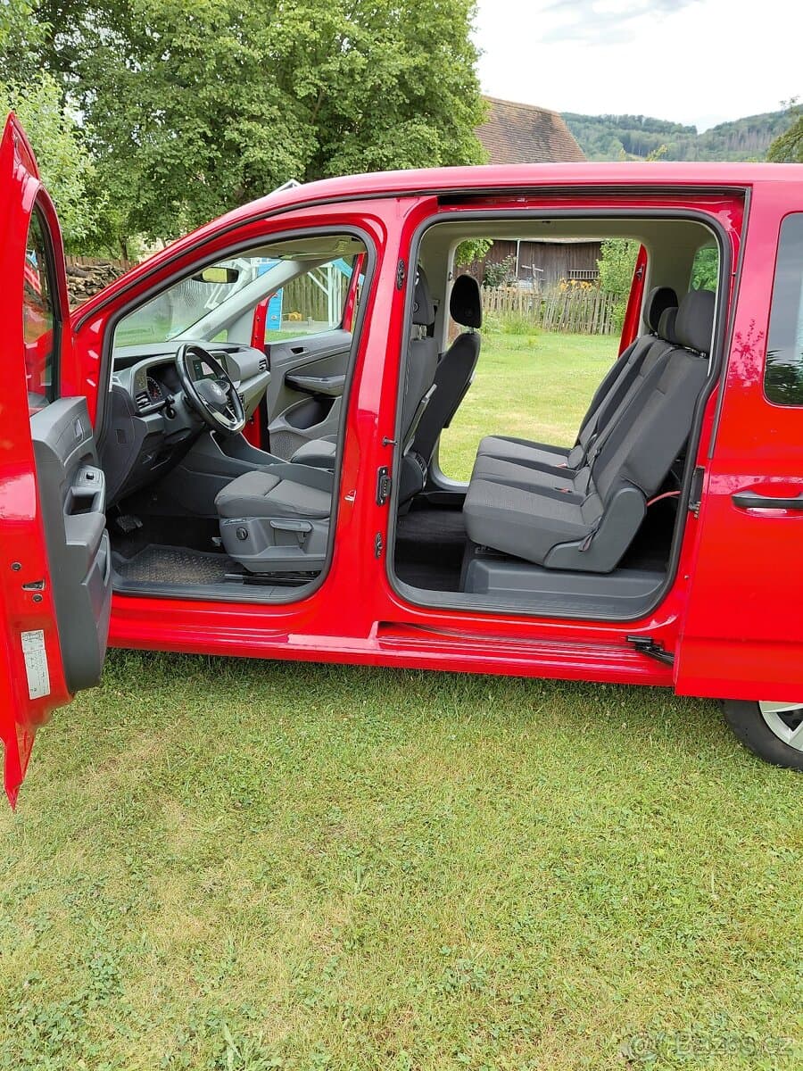2022 Volkswagen CADDY - 6