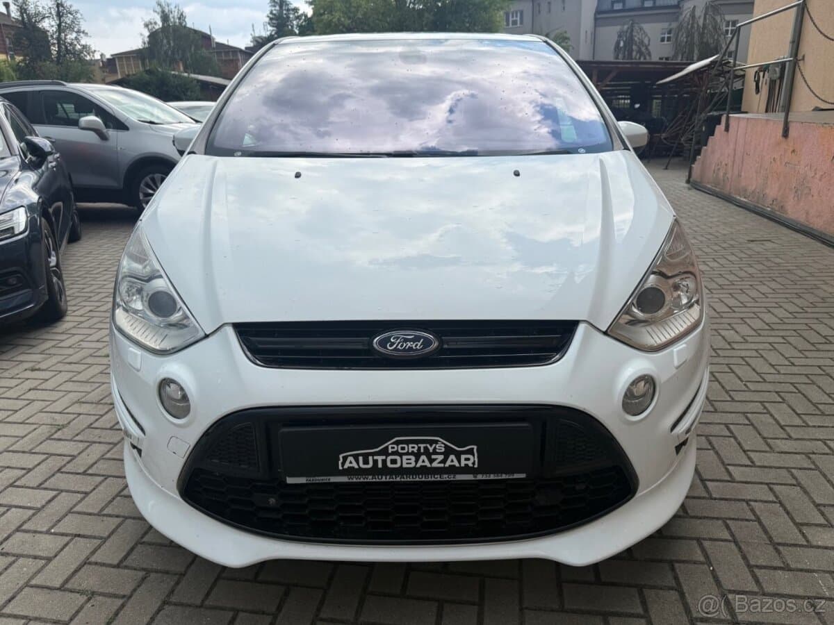 2011 Ford S-MAX - 6