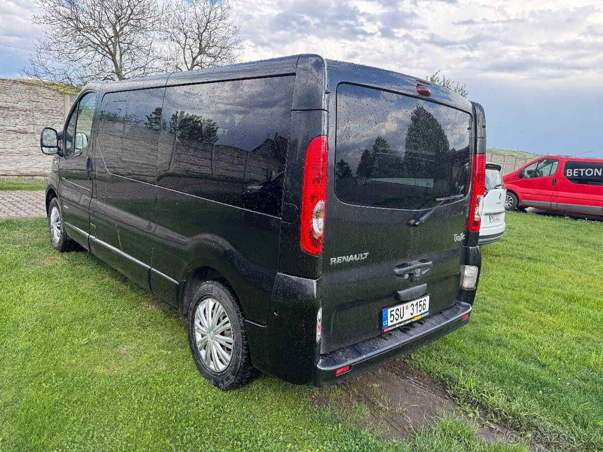 2011 Renault TRAFIC - 6