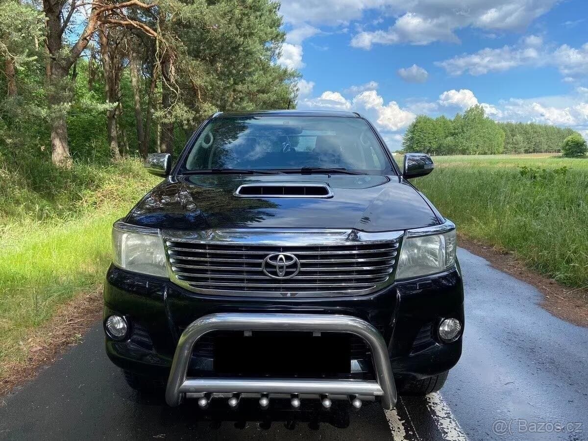 2012 Toyota HILUX - 6