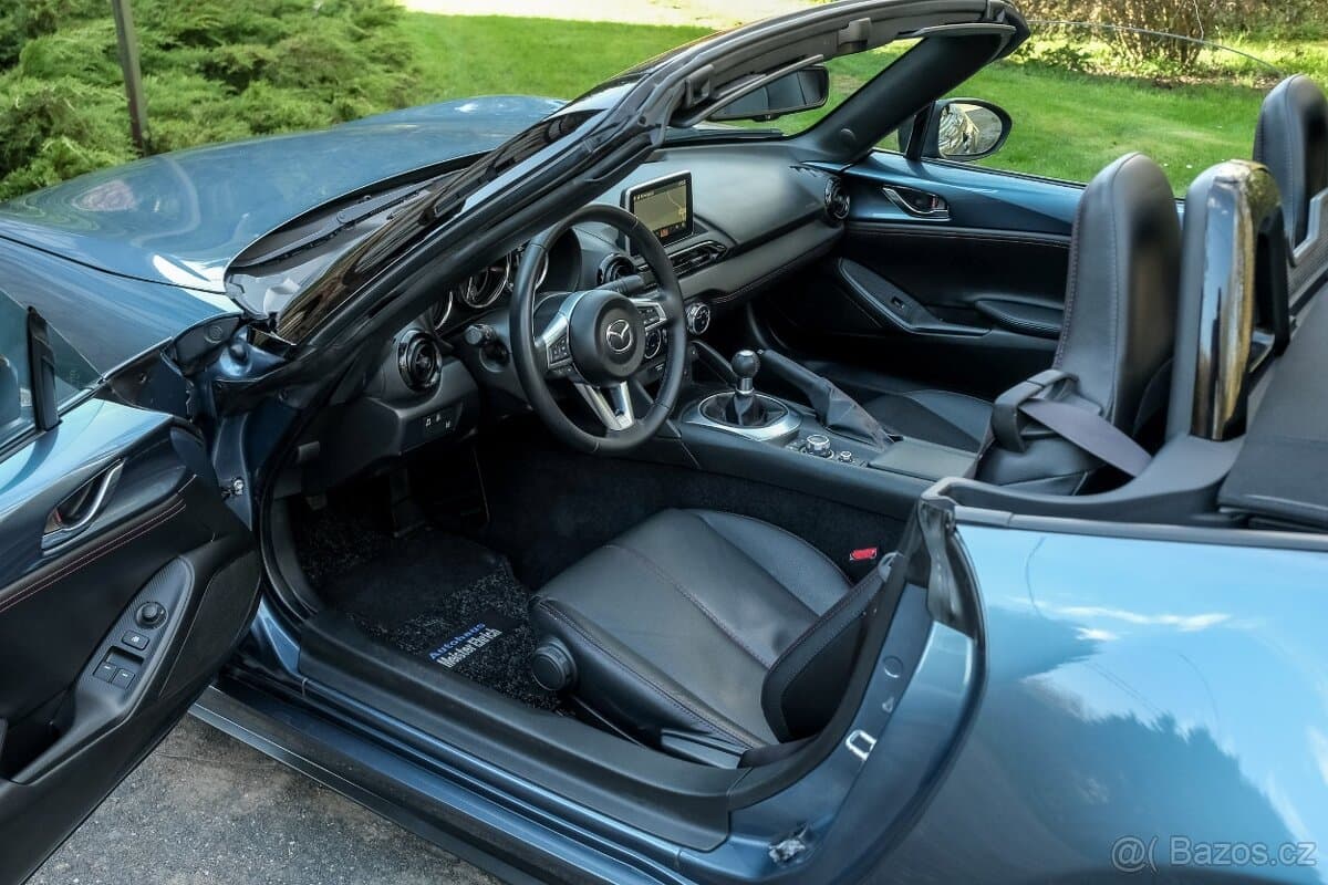 2017 Mazda MX-5 - 6