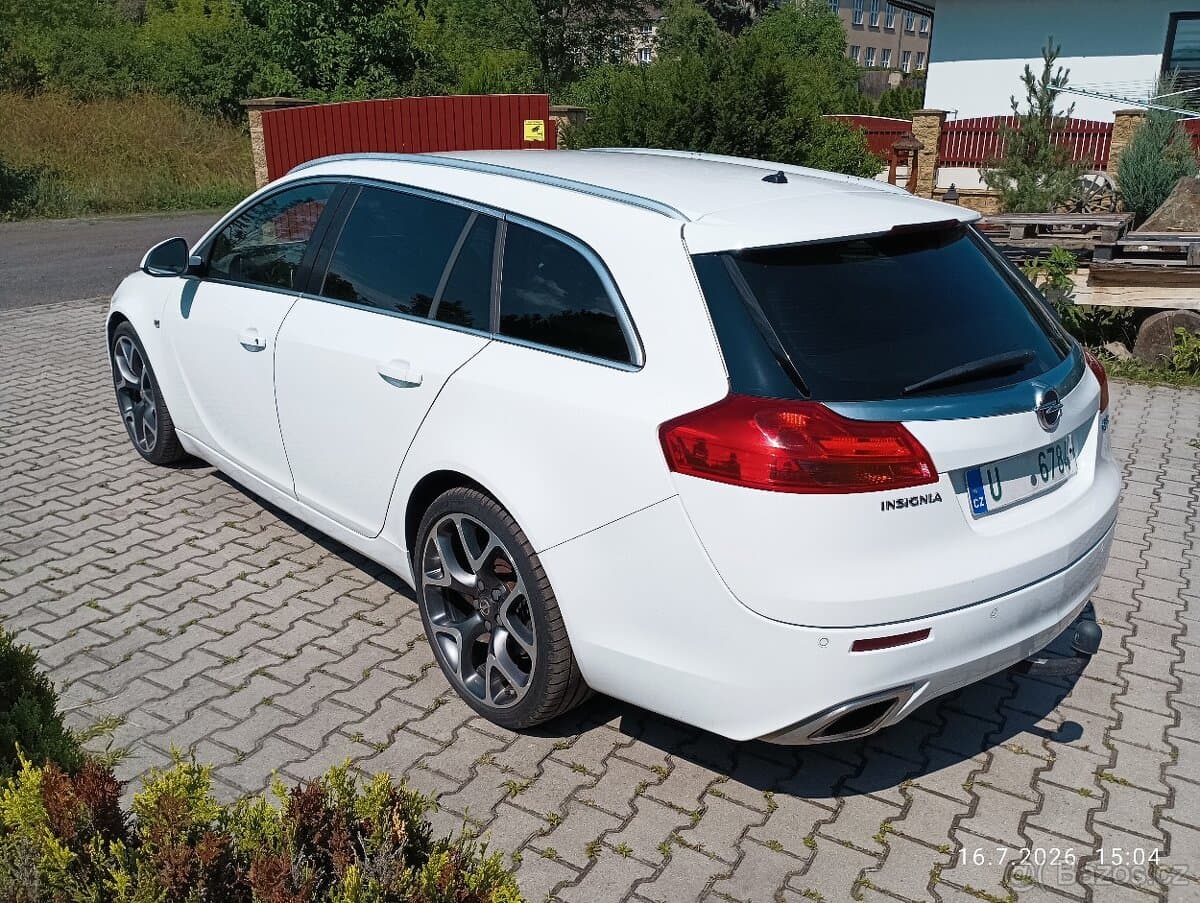 2011 Opel INSIGNIA - 6