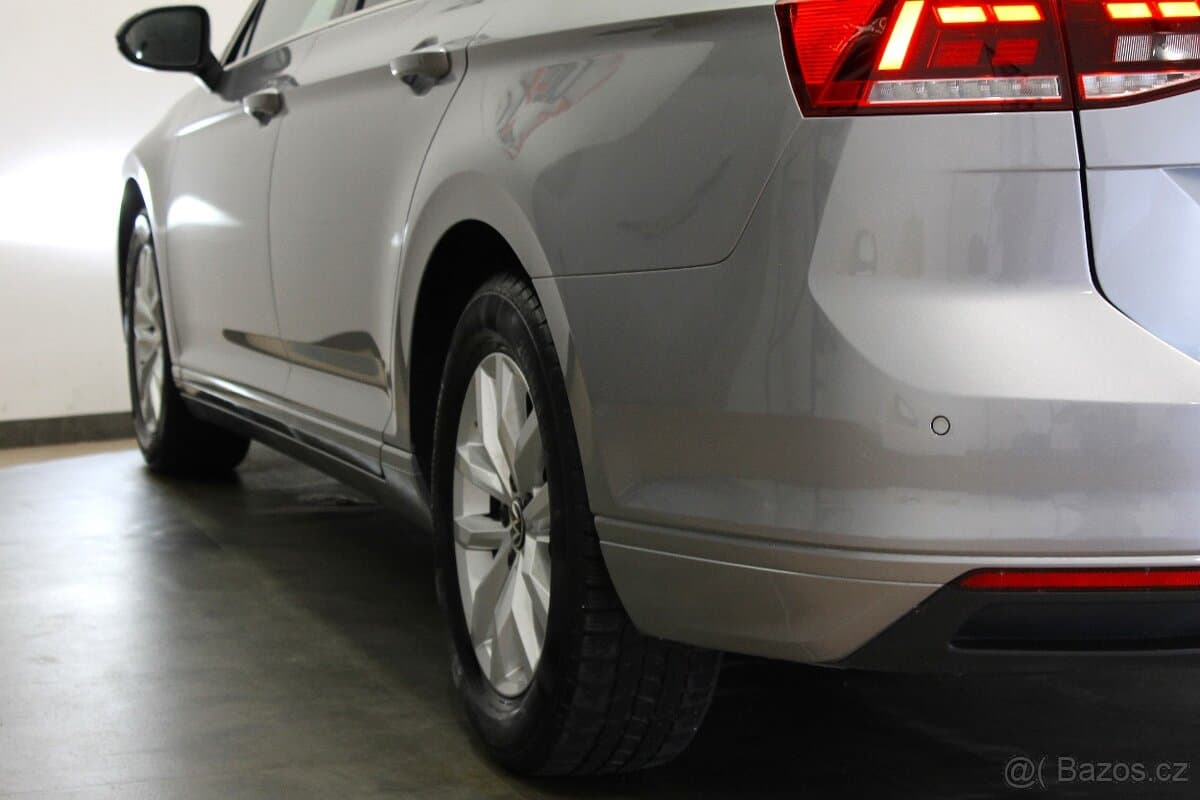 2021 Volkswagen PASSAT - 6