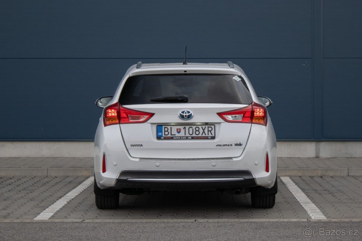 2014 Toyota AURIS - 6