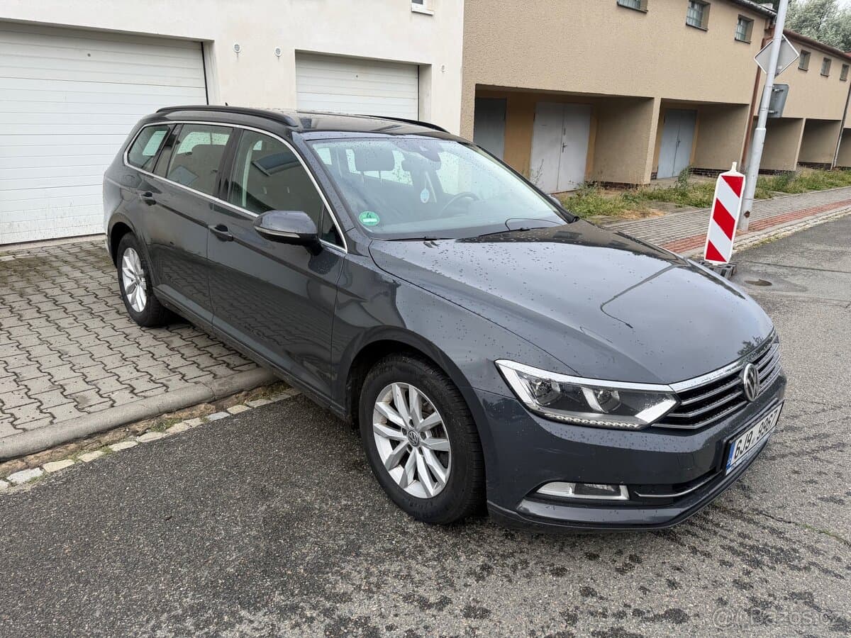 2019 Volkswagen PASSAT - 6