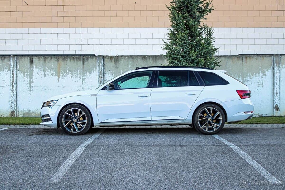 2022 Škoda SUPERB - 6