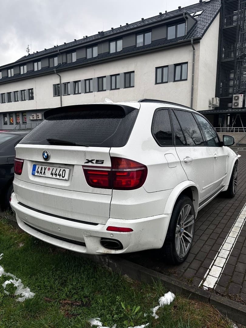 BMW X5 - 6