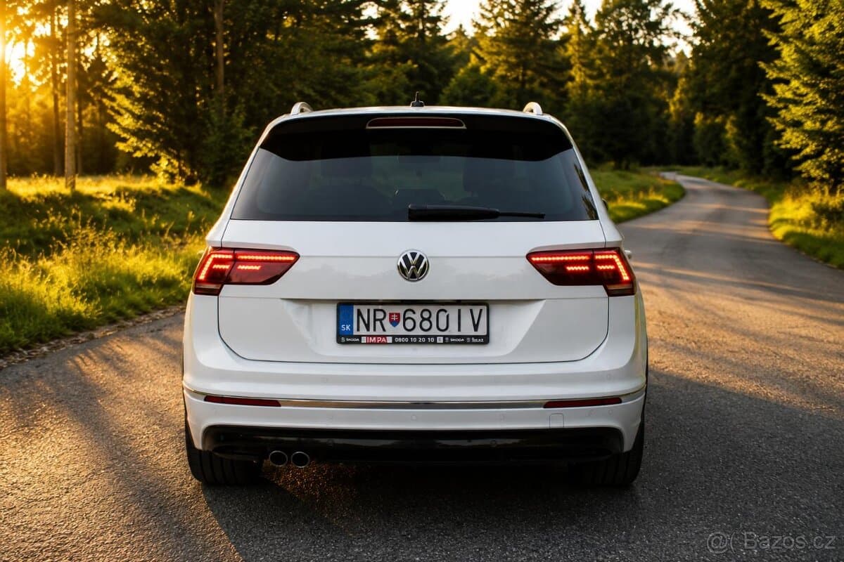 2017 Volkswagen TIGUAN - 6