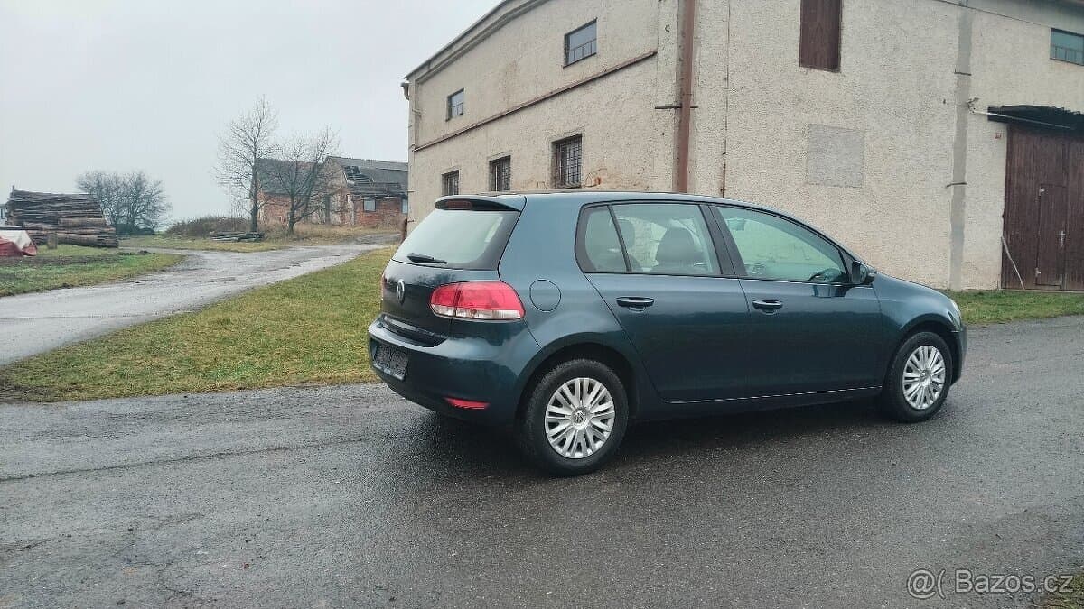 2010 Volkswagen GOLF - 6