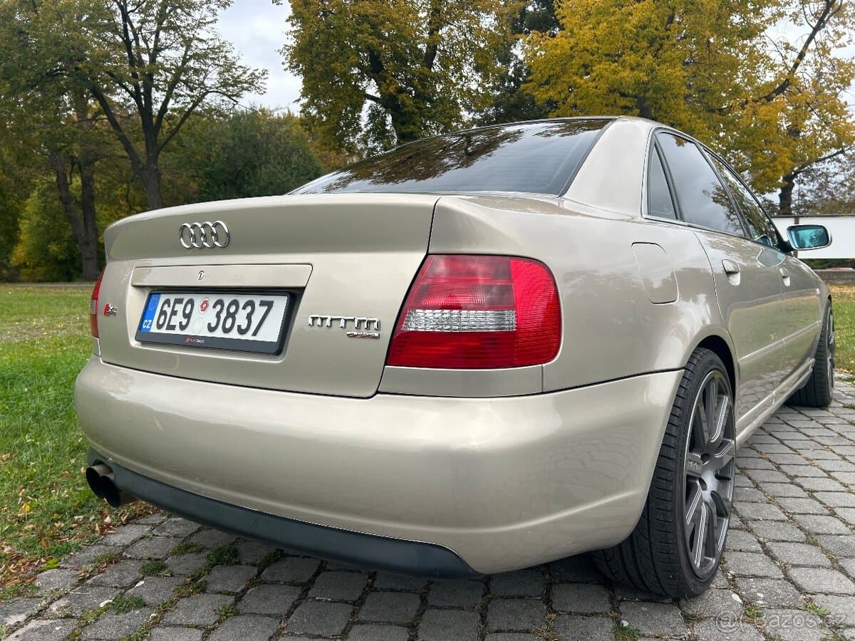 Audi S4 - 6