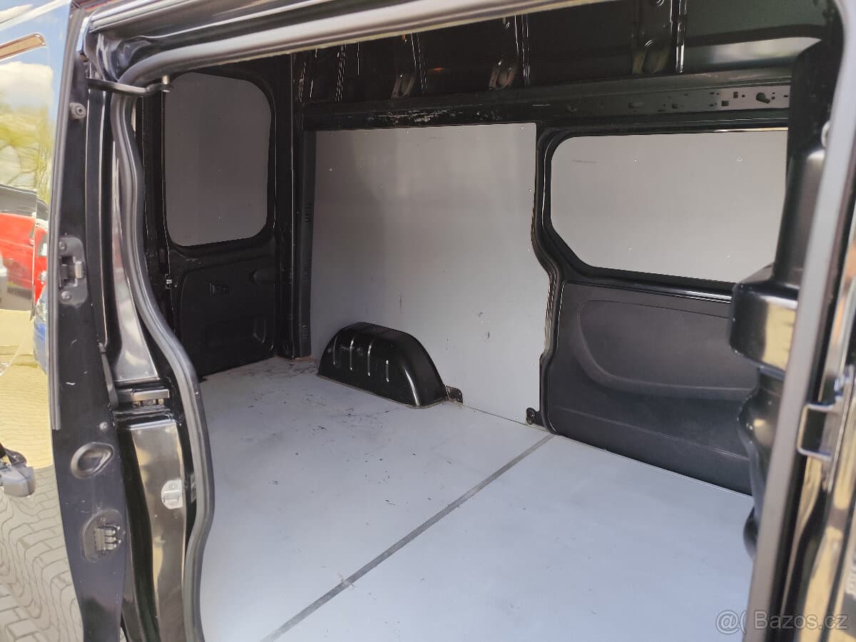 2019 Renault TRAFIC - 6