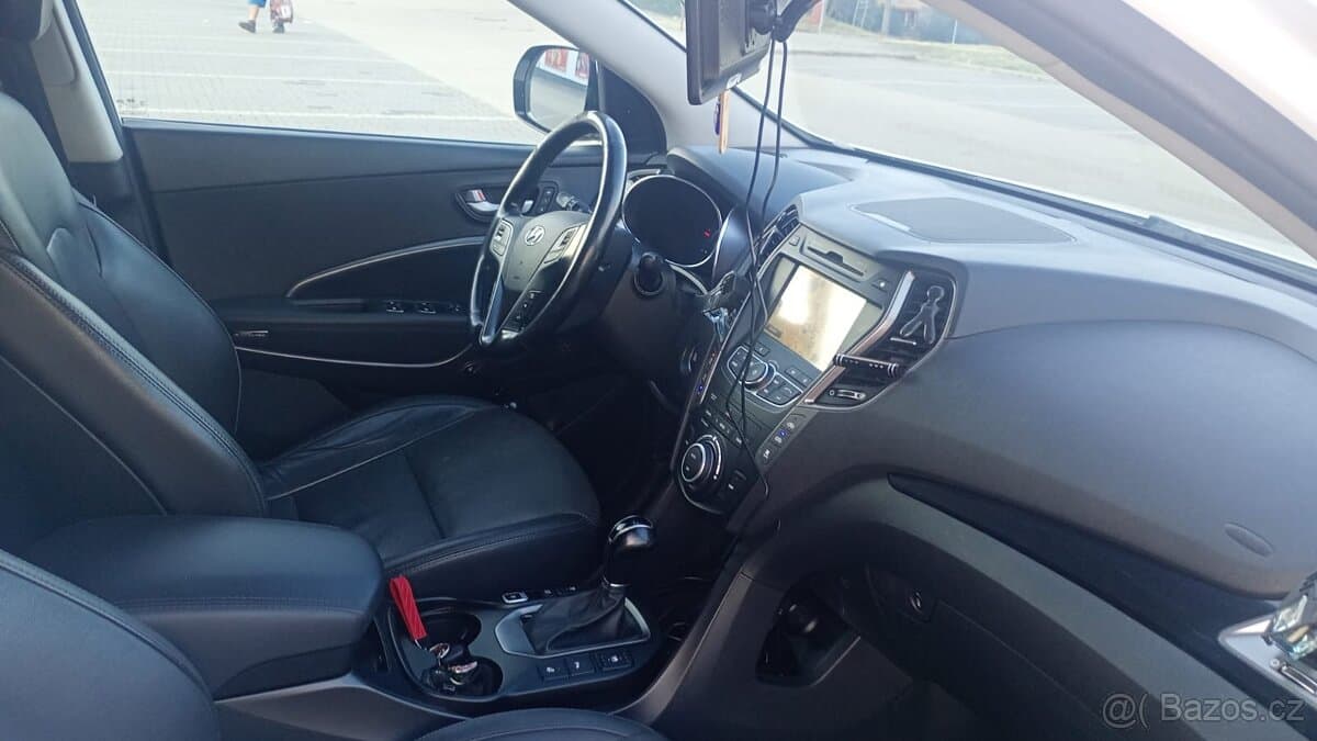2016 Hyundai SANTA FE - 6