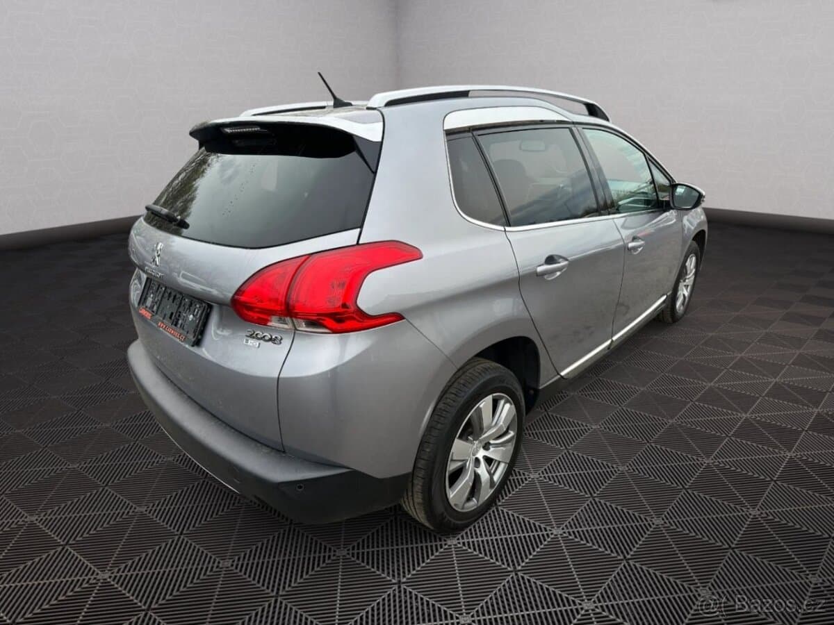 2014 Peugeot 2008 - 6