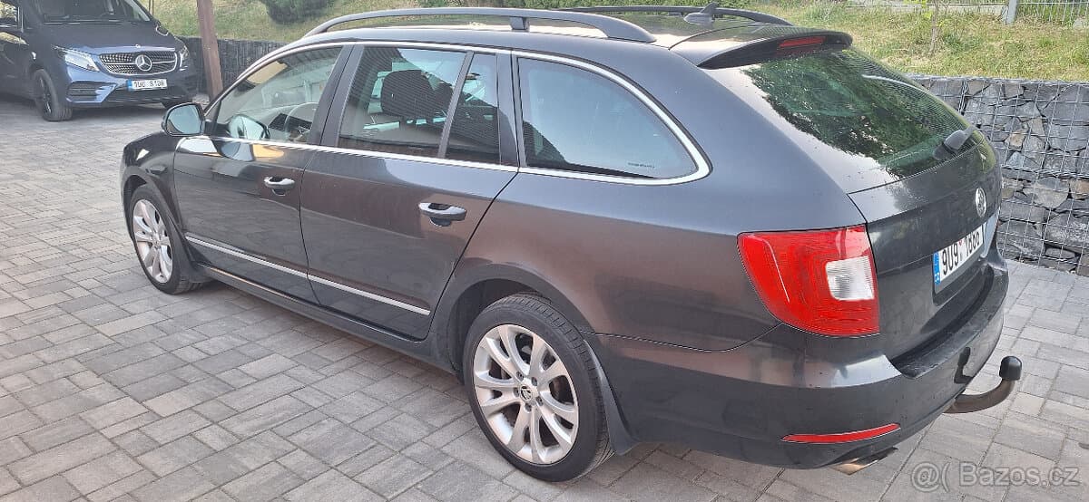 2011 Škoda SUPERB - 6