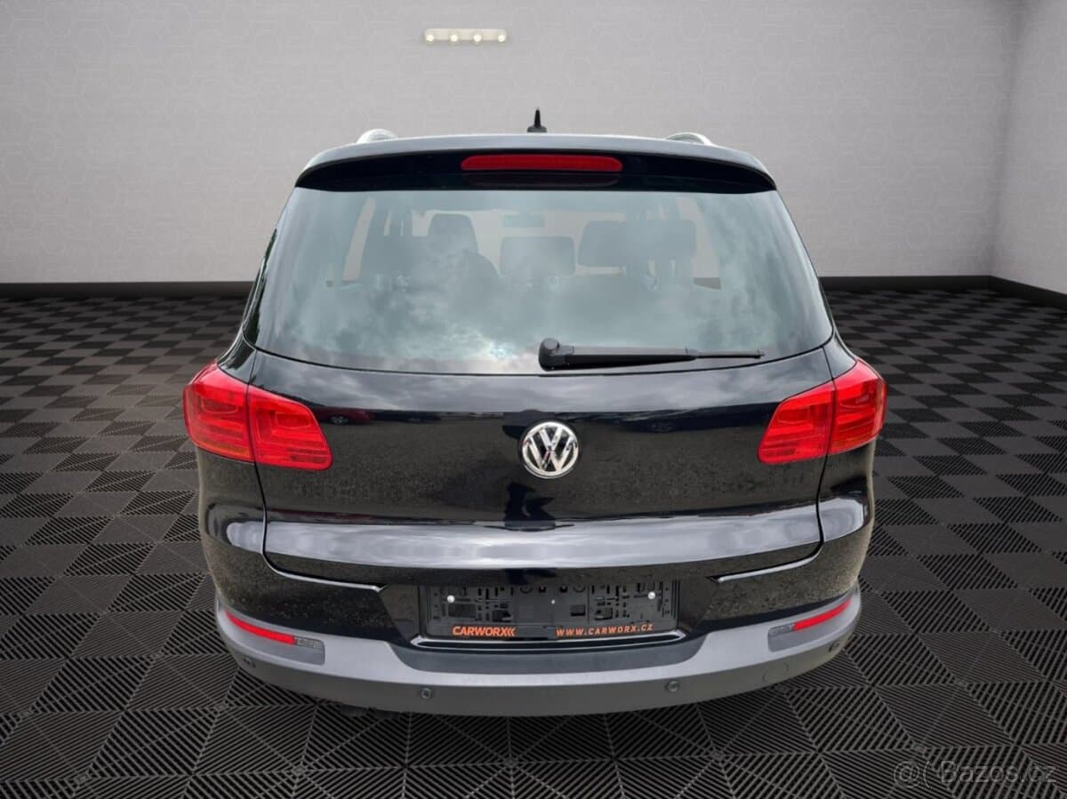 2015 Volkswagen TIGUAN - 6