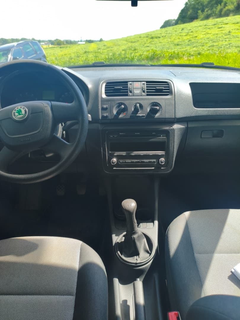 2010 Škoda FABIA - 6