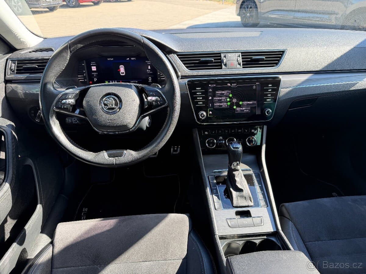2022 Škoda SUPERB - 6