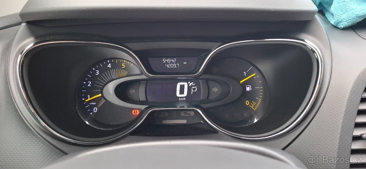 2015 Renault CAPTUR - 6