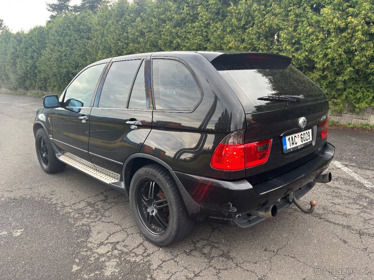 2002 BMW X5 - 6