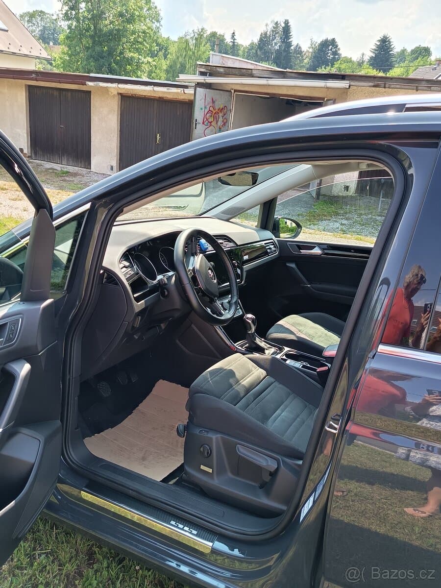 2019 Volkswagen TOURAN - 6