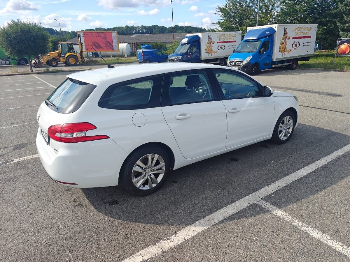 2016 Peugeot 308 - 6