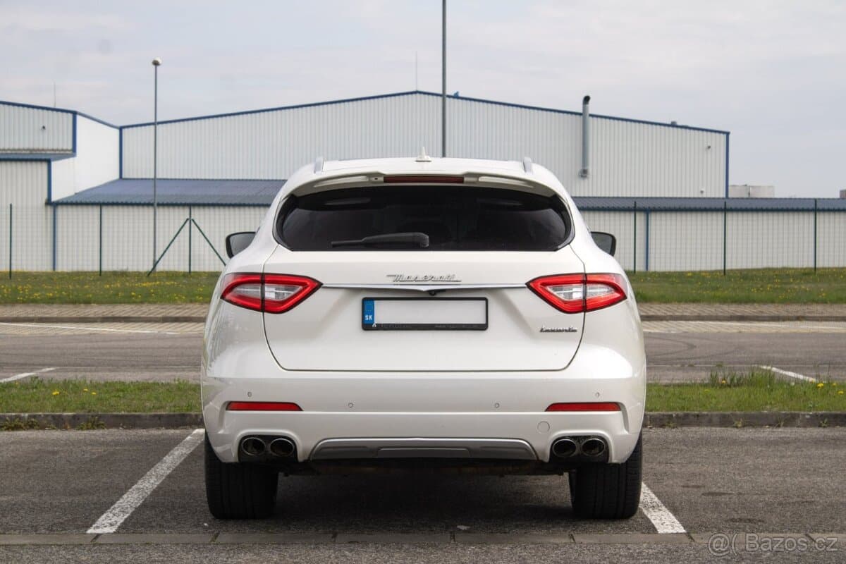 2016 Maserati LEVANTE - 6