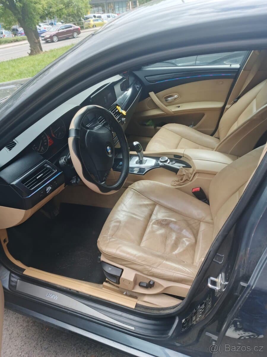 2008 BMW M5 - 6