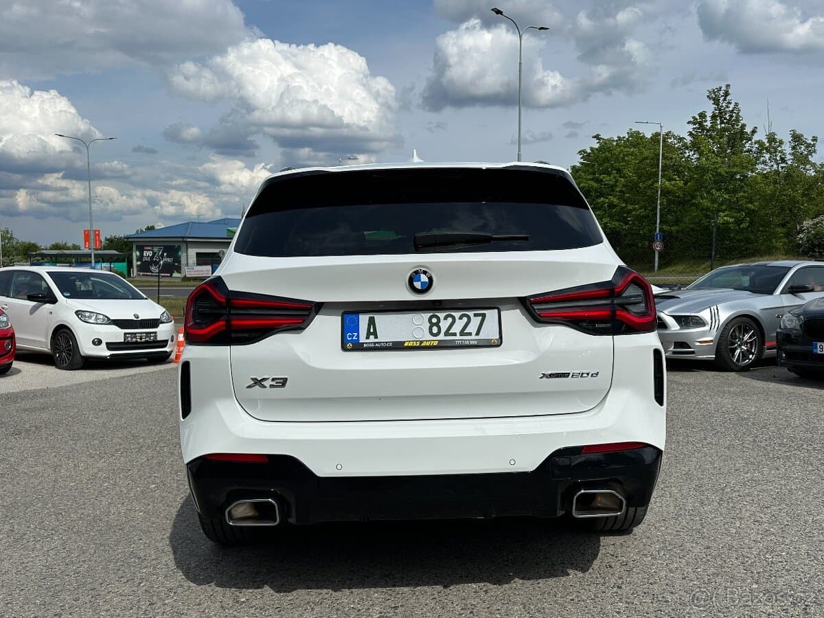 2022 BMW X3 - 6
