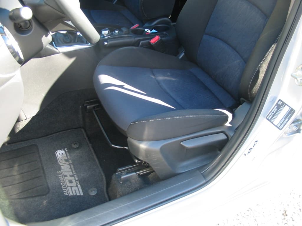 2017 Mazda 2 - 6