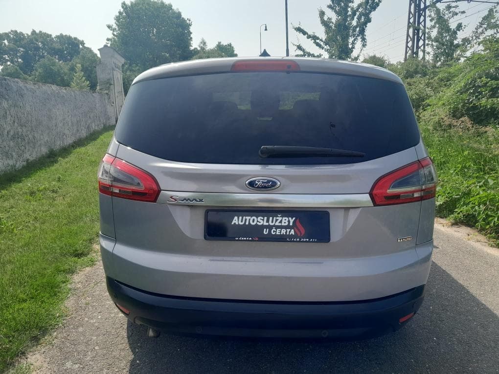 2011 Ford S-MAX - 6