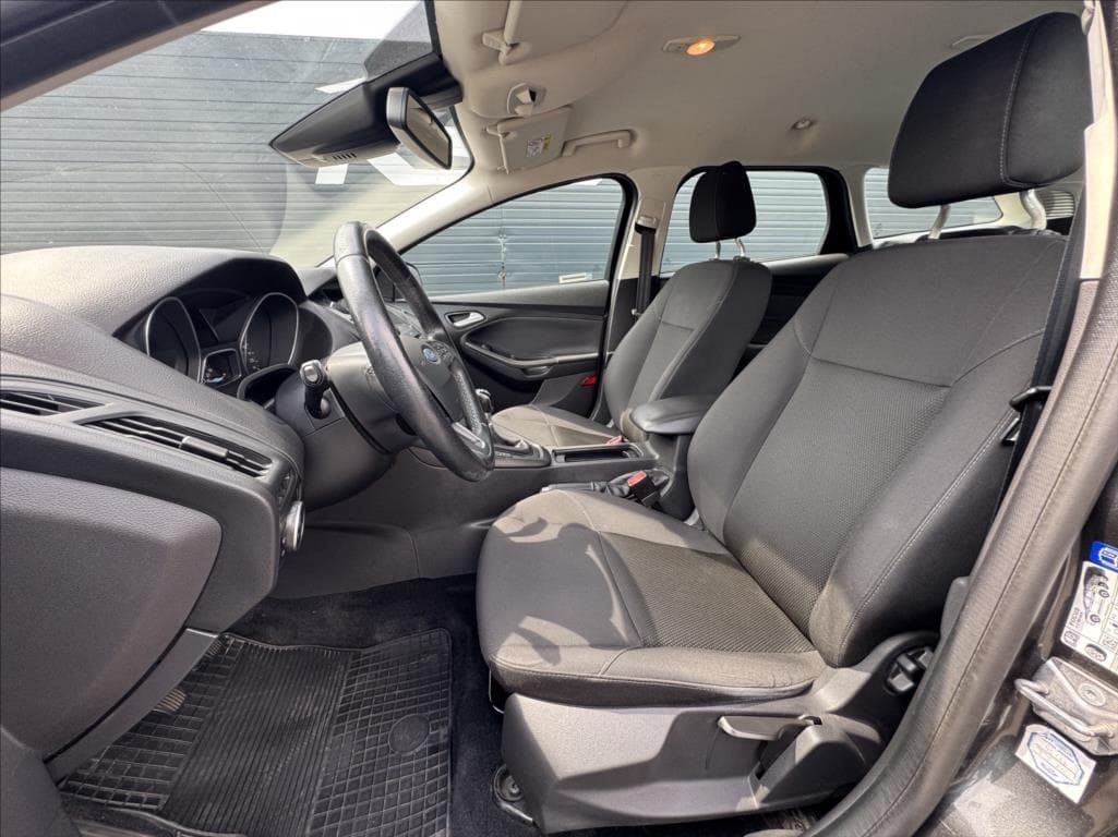 2017 Ford FOCUS - 6