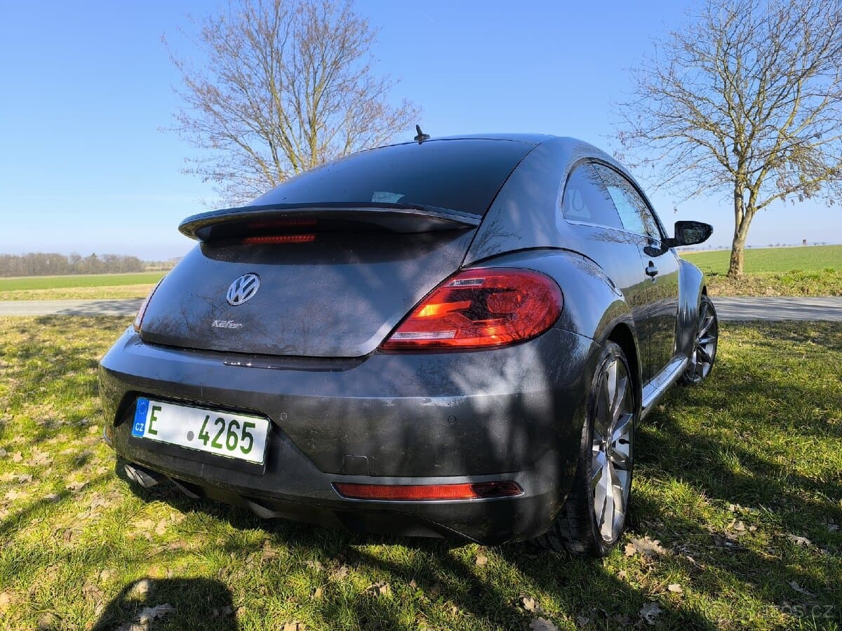 2016 Volkswagen BEETLE - 6