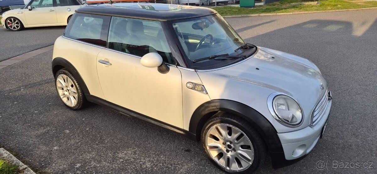2010 Mini COOPER - 6