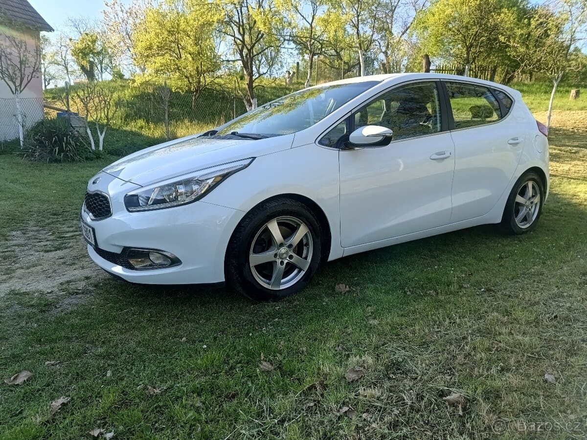 2014 Kia PROCEED - 6