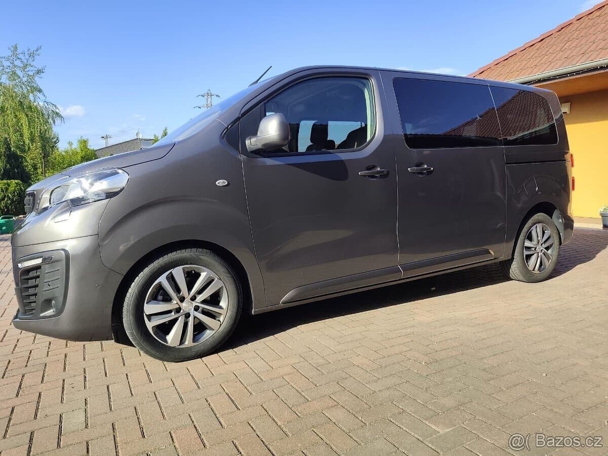 2019 Peugeot TRAVELLER - 6
