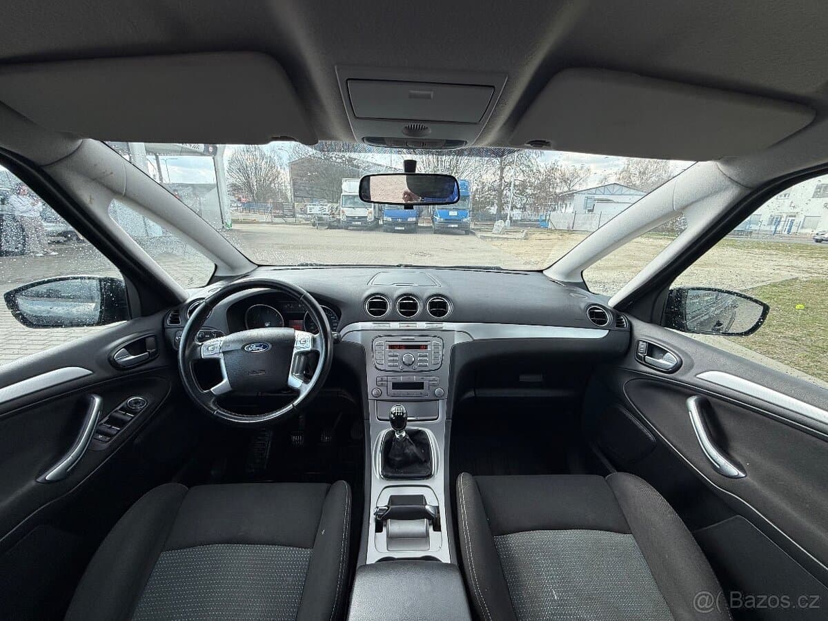 2010 Ford S-MAX - 6