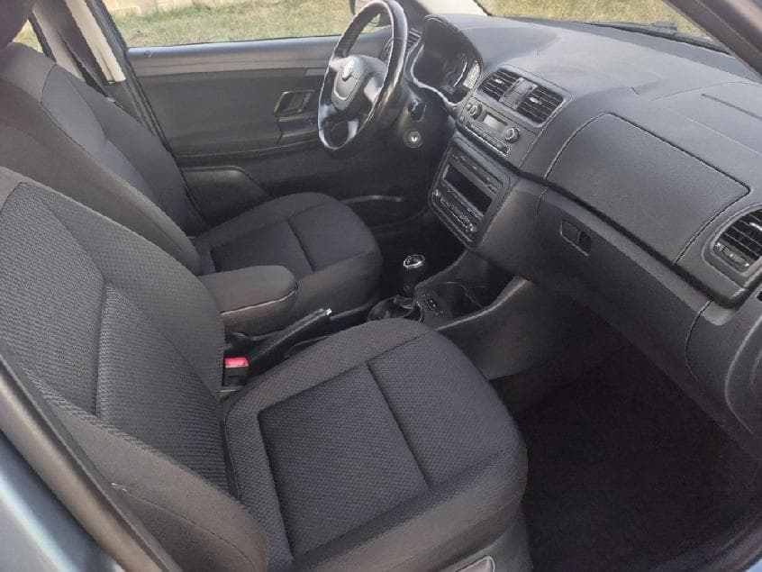 2011 Škoda FABIA - 6