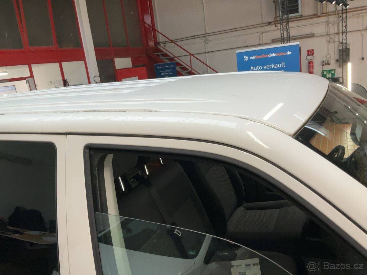 2012 Volkswagen CARAVELLE - 6
