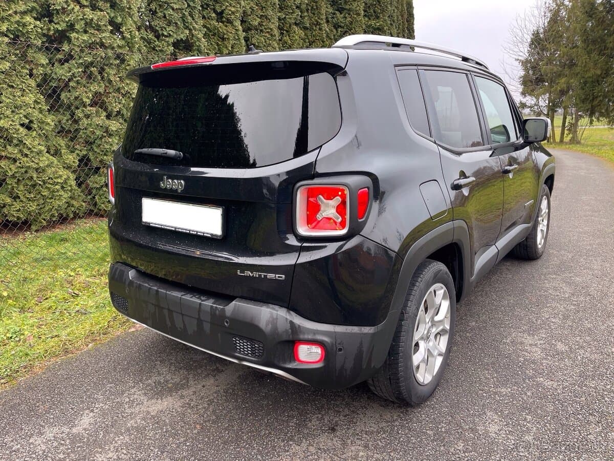 2015 Jeep RENEGADE - 6