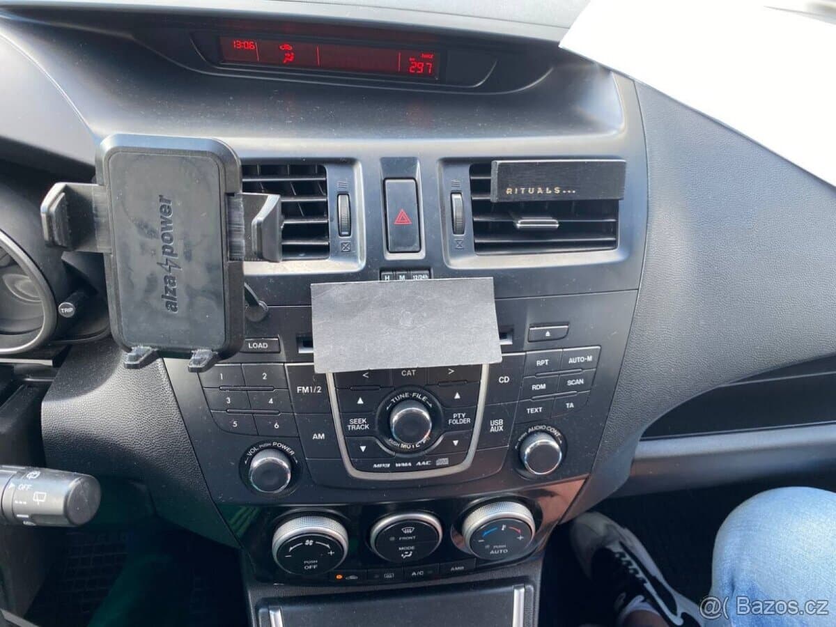 2015 Mazda 5 - 6