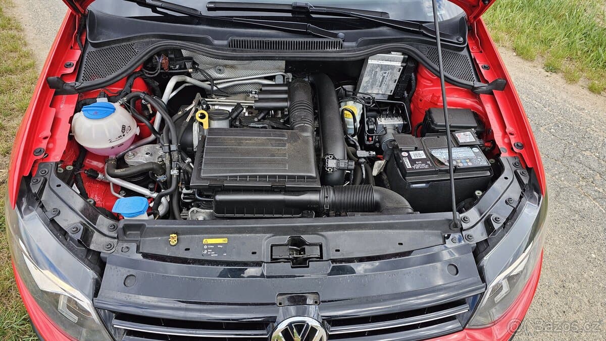2016 Volkswagen POLO - 6