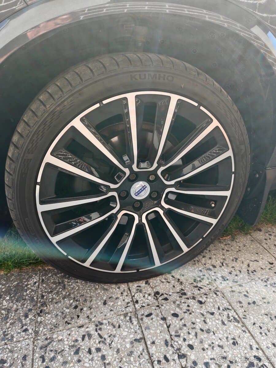2017 Volvo XC90 - 6