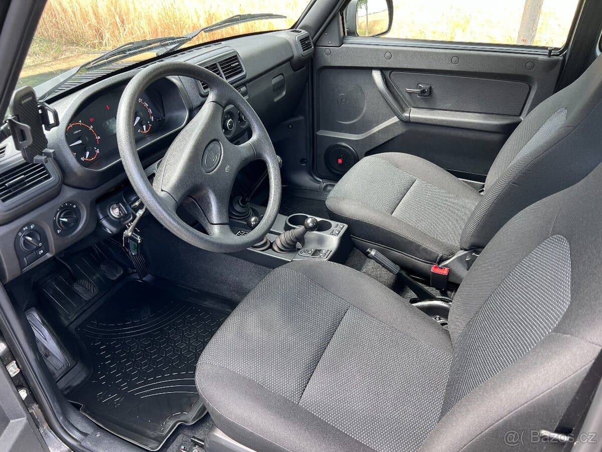2025 Lada NIVA - 6