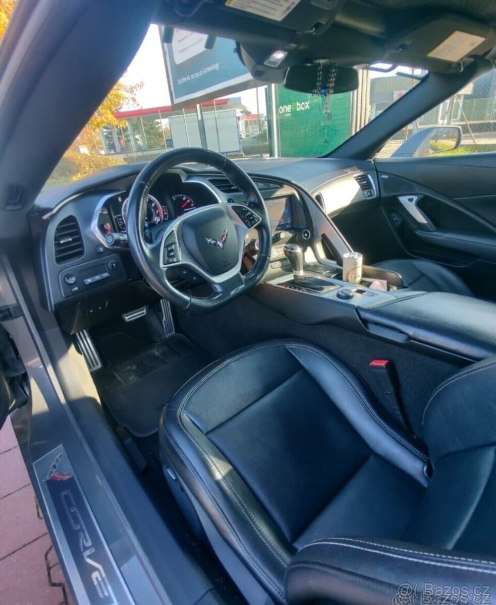 2016 Chevrolet CORVETTE - 6