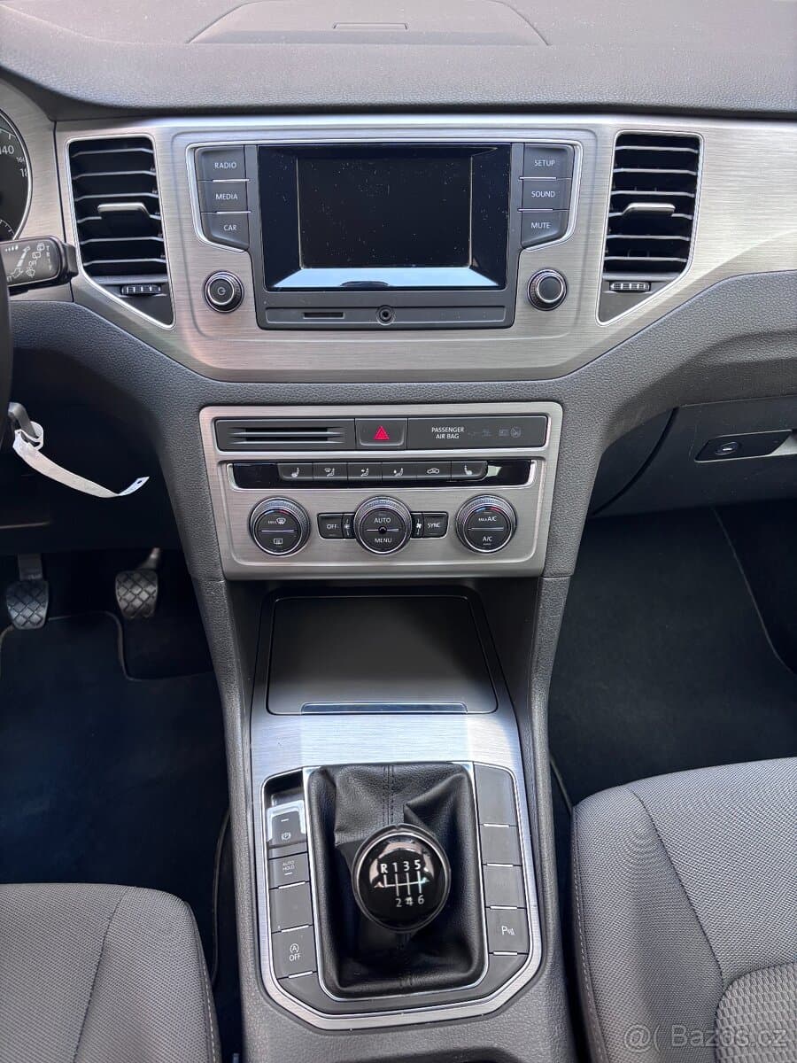 2015 Volkswagen GOLF - 6