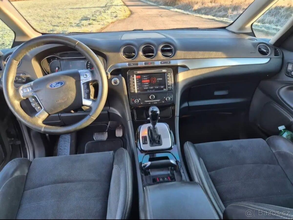 2012 Ford GALAXY - 7