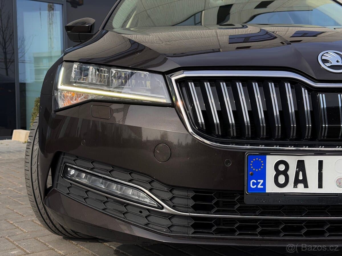 2020 Škoda SUPERB - 7