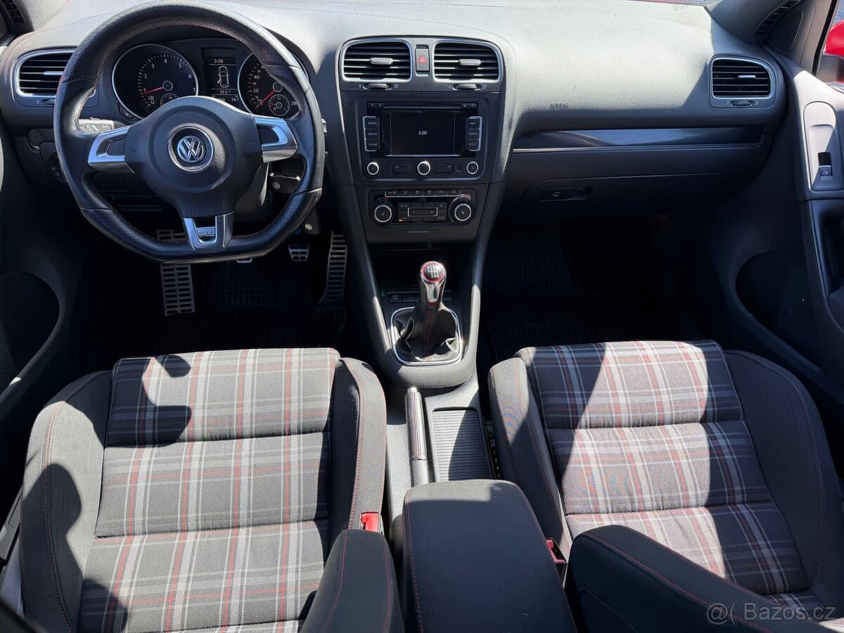 2010 Volkswagen GOLF - 7