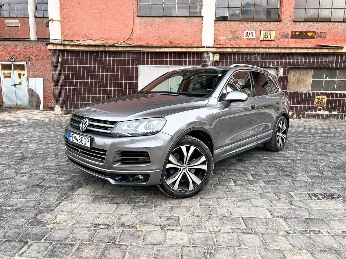 2012 Volkswagen TOUAREG - 7
